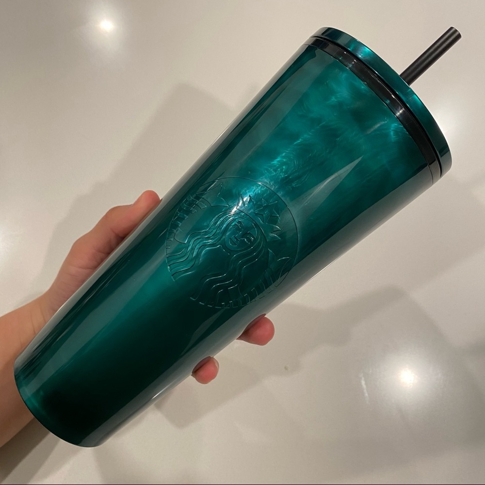 Christmas Starbucks cup 2020